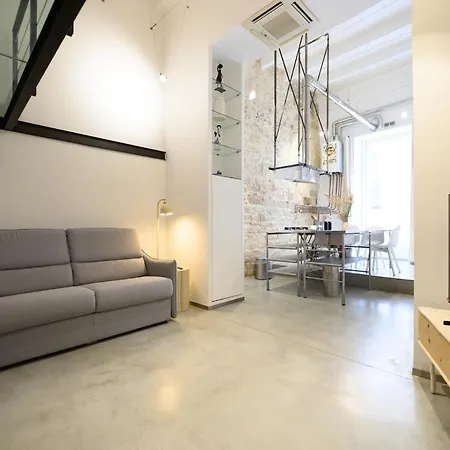 Loft Palazzo D'amelj Nel Centro Storico Di * Bari