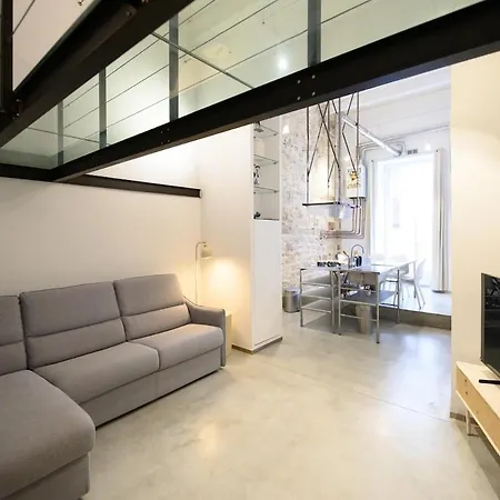 Loft Palazzo D'amelj Nel Centro Storico Di