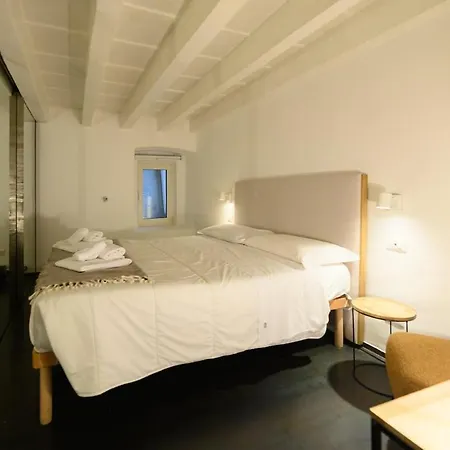 Loft Palazzo D'amelj Nel Centro Storico Di * 바리