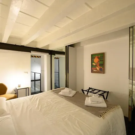 Loft Palazzo D'amelj Nel Centro Storico Di 바리